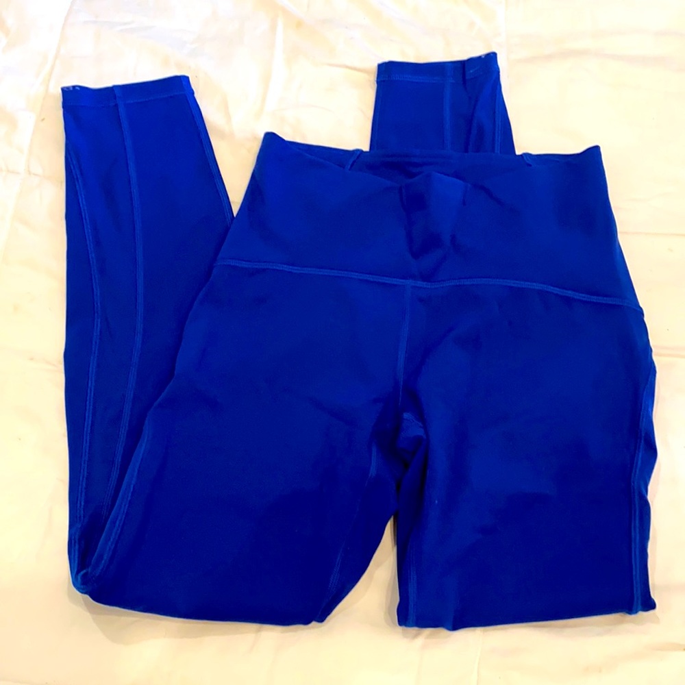Lululemon leggings size 4